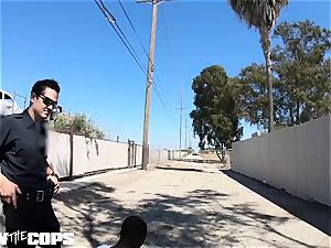 poke the Cops - white chick cop drilled by three BBCs